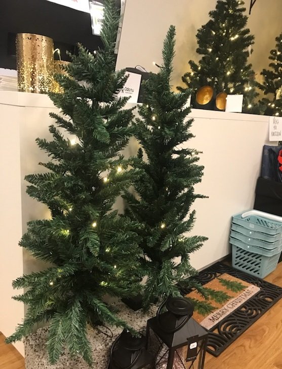 Konstgran på spjut 2-p 120cm Inkl LED belysning